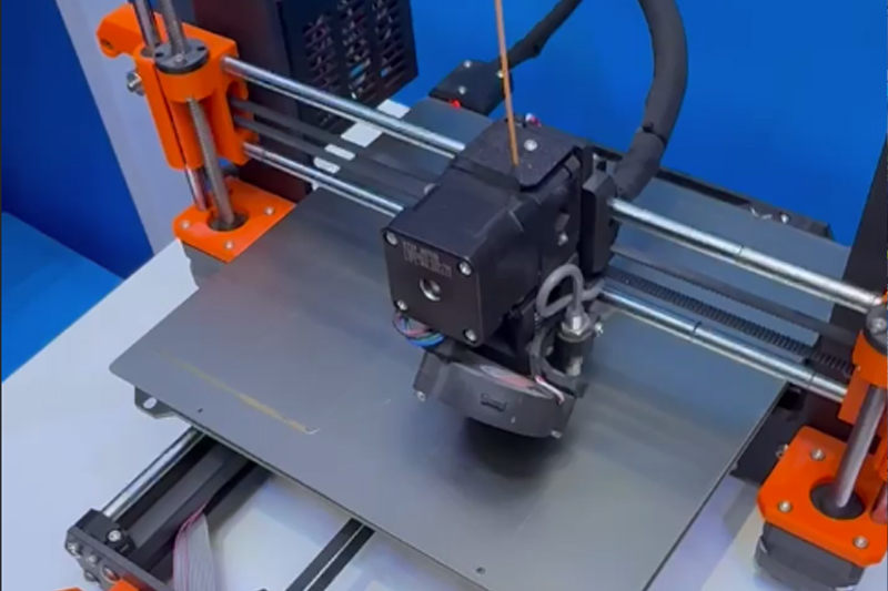 железнодорожных перевозчиков» Главная Об ассоциации Новости Документы Контакты Рус Қаз Eng Привет, друзья! Сегодня второй день выставки «Город рабочих профессий»!